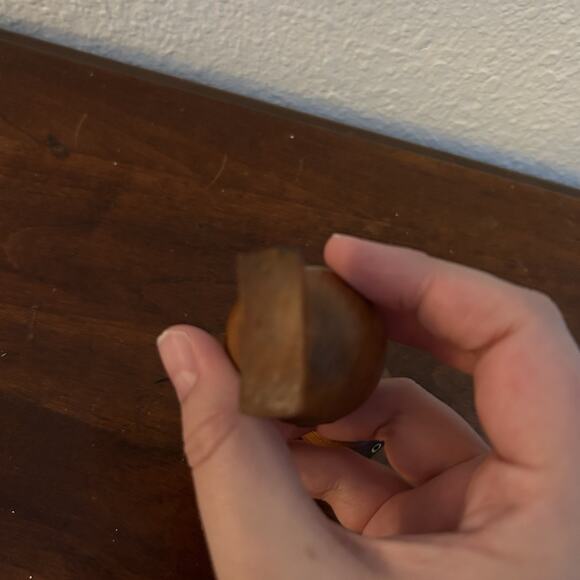 Blow Fish Salt And Pepper Shaker Set VTG Small Brown Wooden Fish Shakers Japan - Picture 7 of 8